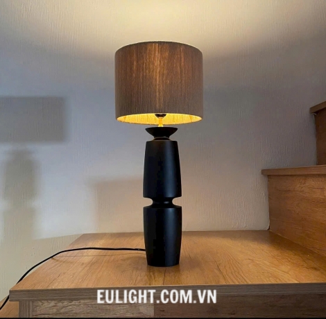 đèn bàn thân gỗ DBG161